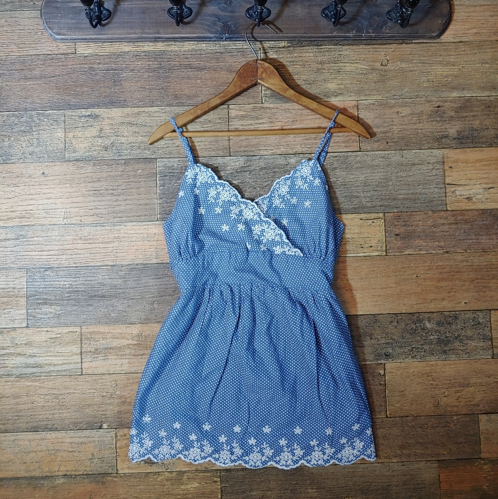 Rachael & Chloe summer top